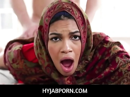 Meaty bum Arab Sis In Hijab Gets Prepared For Arranged Marriage- Maya Farrell