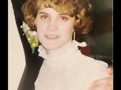 Elder retro movie of Thin Becky when she was youthfull