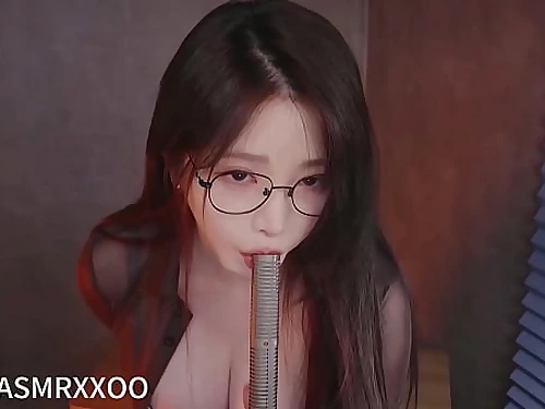 ASMR   Yoonying    The domineering woman chief falls in enjoy with me