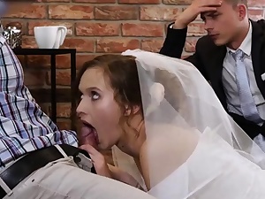 HUNT4K. Cute teenager bride gets smashed for currency in front